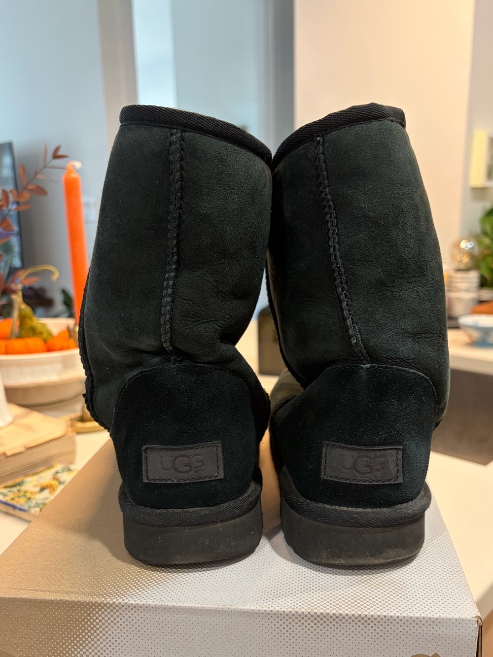 UGG Classic Short Boot - Black